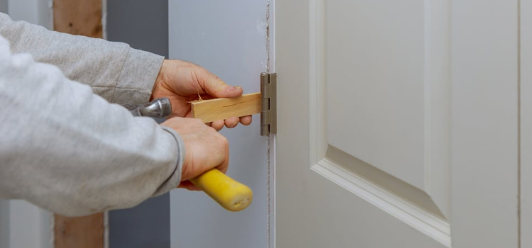 fiberglass entry door repair in San Bruno